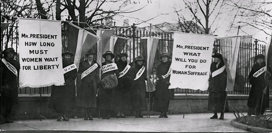 Imagem ilustrativa: Voto Feminino: A História Do Voto Das Mulheres. Imagem: Registros do Partido Nacional da Mulher/Biblioteca do Congresso dos EUA