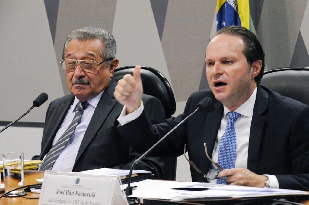 CCJ - Comissão de Constituição, Justiça e Cidadania